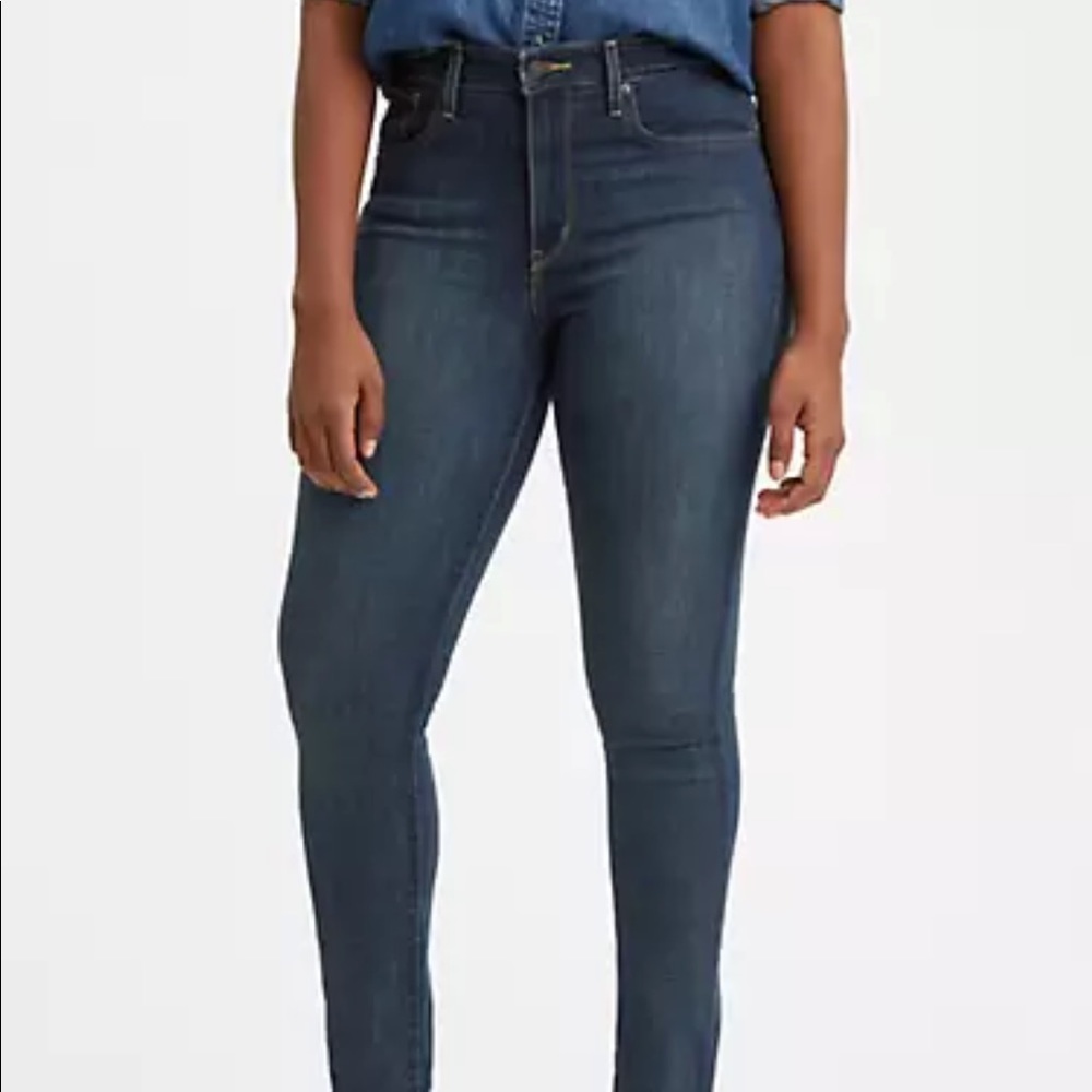 Levi’s 721 High Rise Skinny